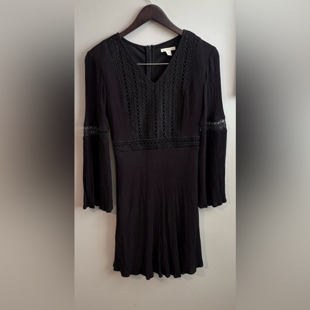 Black dress with belle sleeves